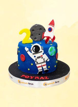 Uzay ve Astronot Temalı Pasta