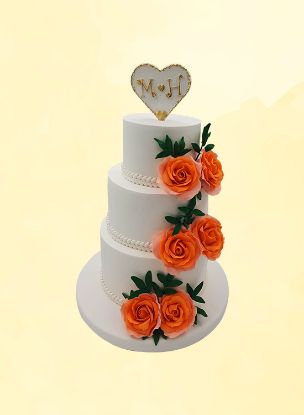 Güller Temalı Düğün Nişan Pastası