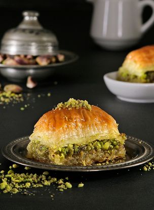 Fıstıklı Kuru Baklava Kg