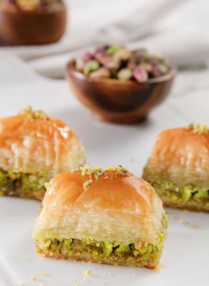 Fıstıklı Baklava Kg